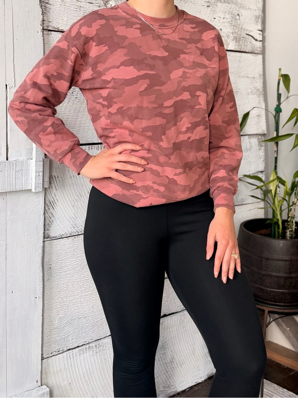 Women's Pink Camo Crewneck Sweatshirt